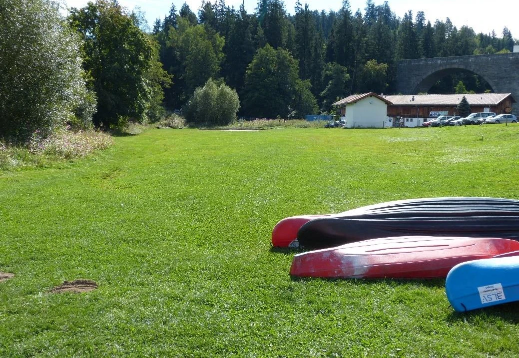 gewerblich genutztes Grundstück, unbebautes Grundstück in Regen — Bild 3