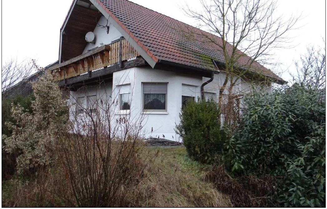 Einfamilienwohnhaus mit Garage in Redwitz a. d. Rodach — Bild 3