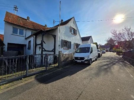 Einfamilienhaus in Böchingen — Bild 3