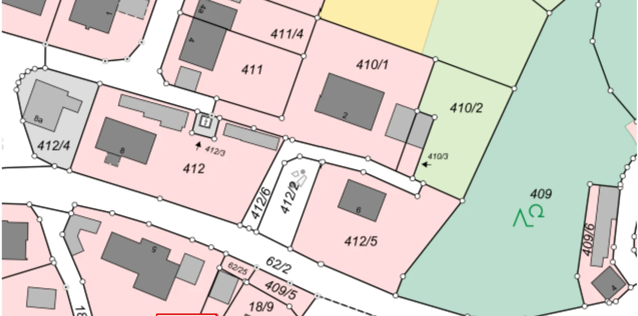 unbebautes Grundstück, Garage, Einfamilienhaus in Roßtal — Bild 2