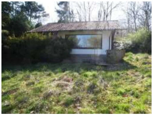 Eingeschossiges Wohnhaus (Wochenendhaus) mit Nebengebäude in Gerbrunn — Bild 2