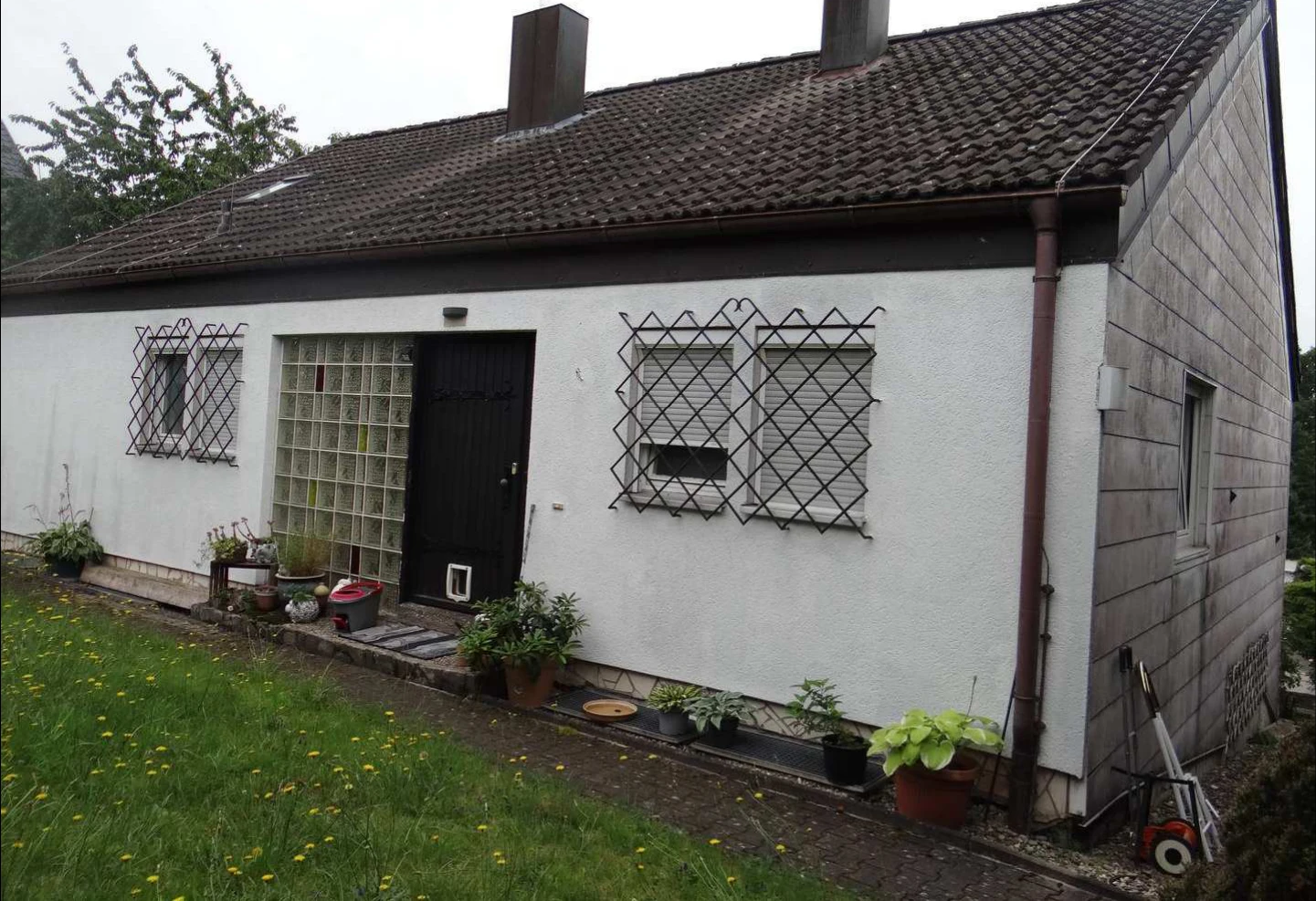 Einfamilienhaus, Garage in Ansbach — Bild 2
