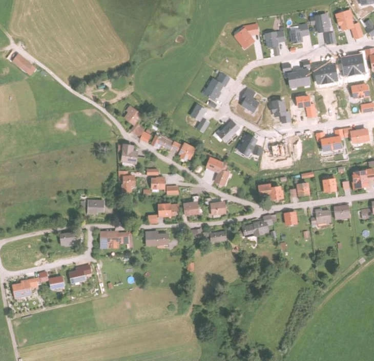 Einfamilienhaus, unbebautes Grundstück in Steingaden