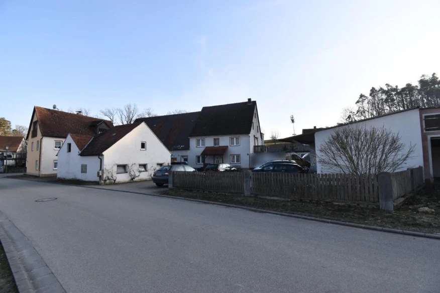 Einfamilienhaus, Garage, Sonstiges in Sachsen bei Ansbach — Bild 2
