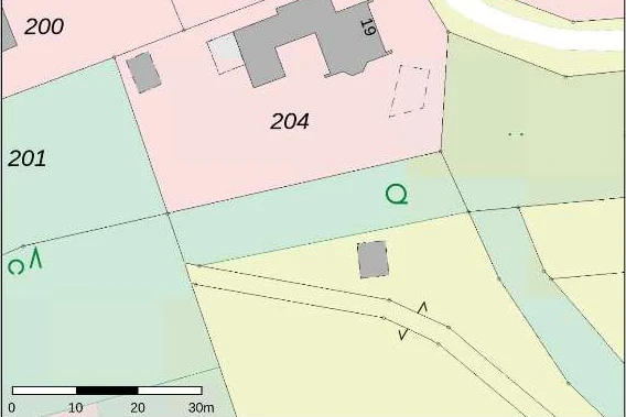 Mehrfamilienhaus, Dreifamilienhaus mit Carport in Windeck — Bild 2