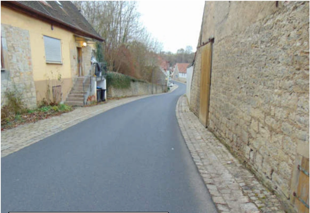 Einfamilienhaus, Garage in Seinsheim — Bild 3