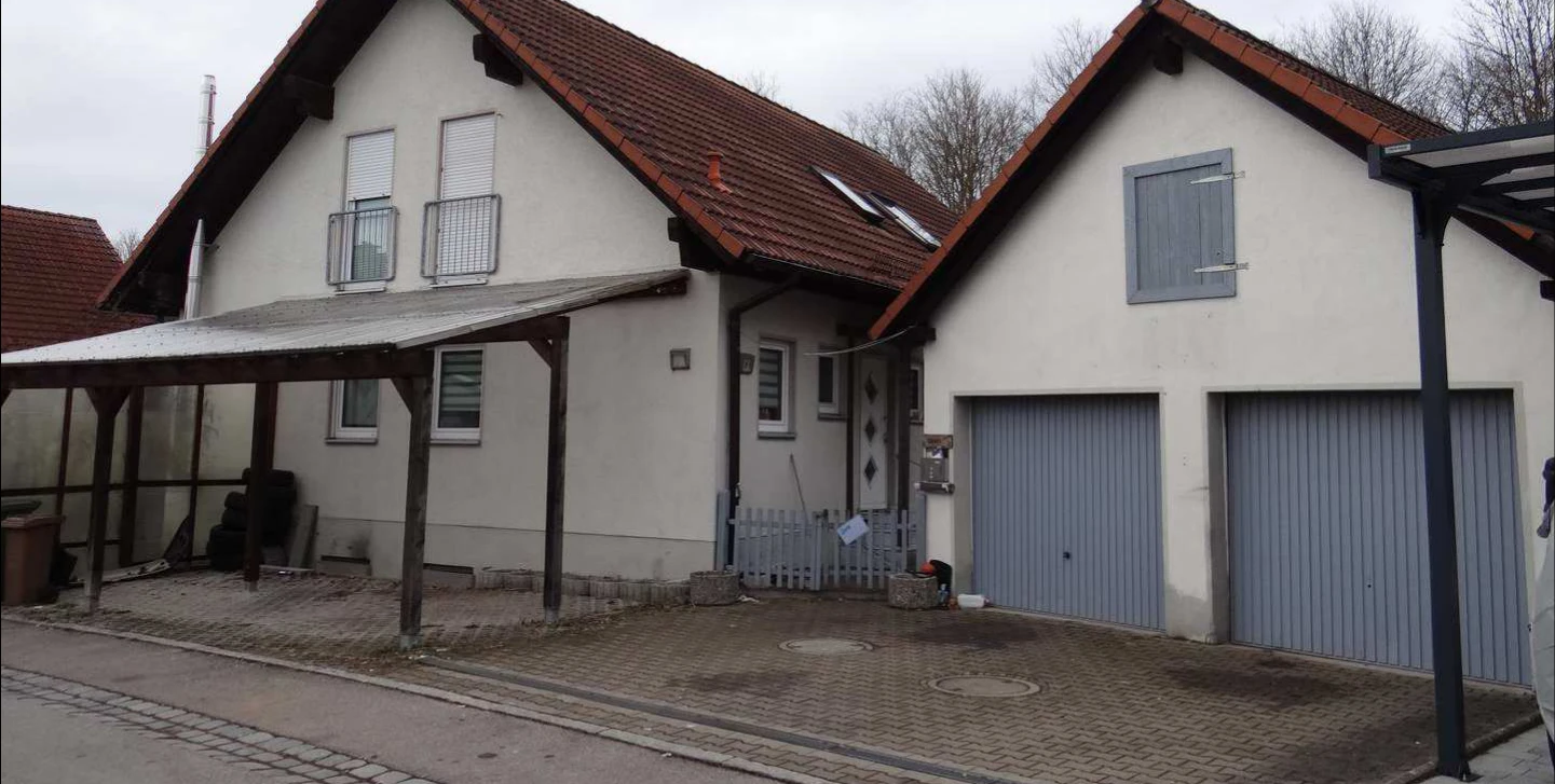 Eigentumswohnung (ab 5 Zimmer), Garage in Ansbach — Bild 2