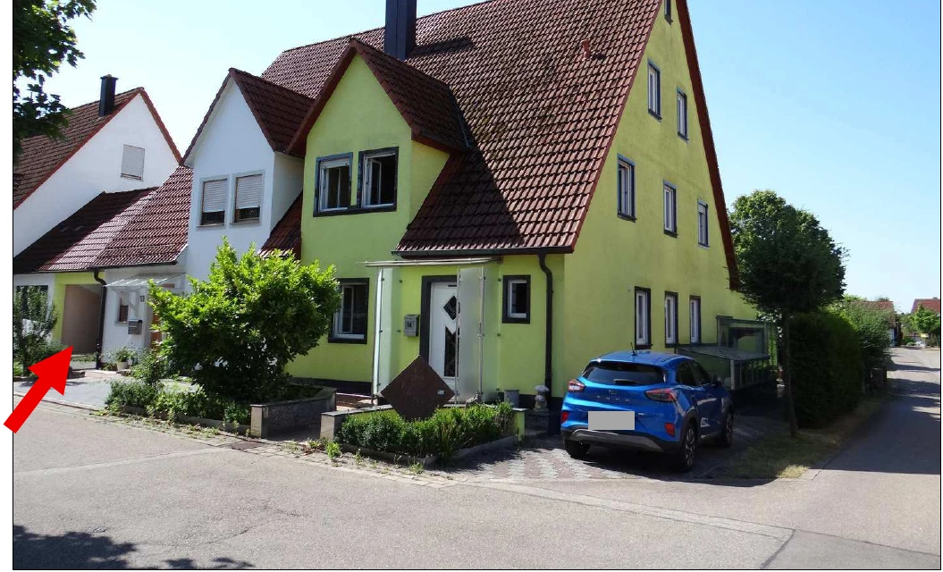 Doppelhaushälfte, Garage in Dinkelsbühl — Bild 2