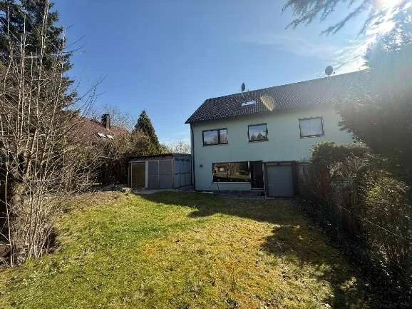 Doppelhaushälfte, Garage in Cadolzburg — Bild 2