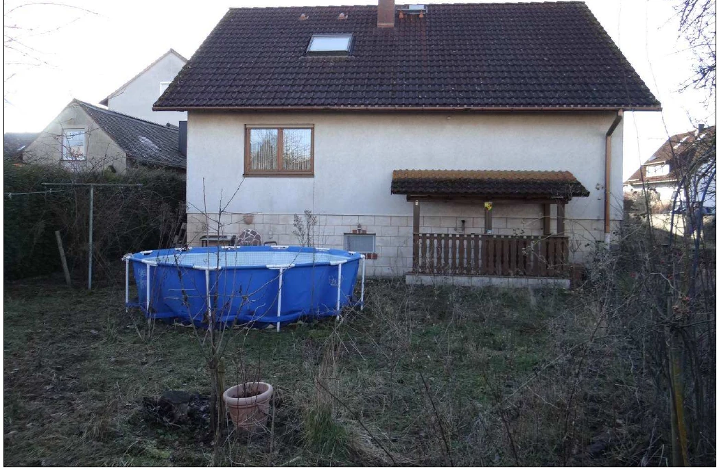 Wohngebäude in Altendorf — Bild 3