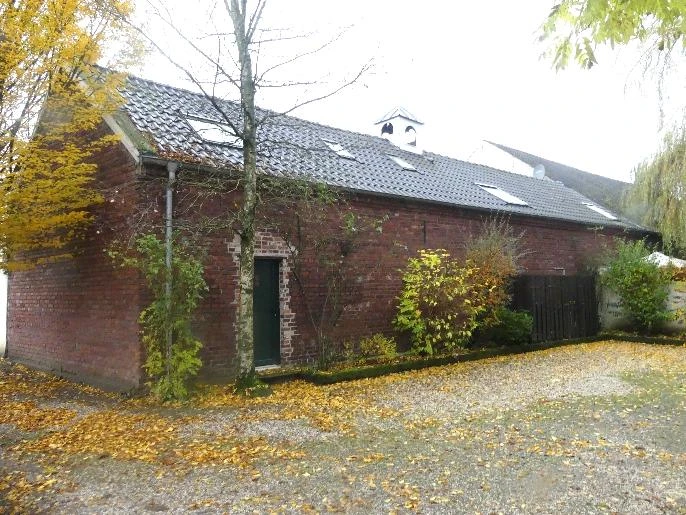 Baugrundstück, Einfamilienhaus, ehemaliges landwirtschaftl. Anwesen in Alpen