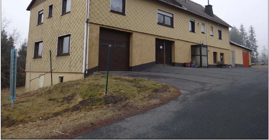 Wohn-/Geschäftshaus in Tettau — Bild 2