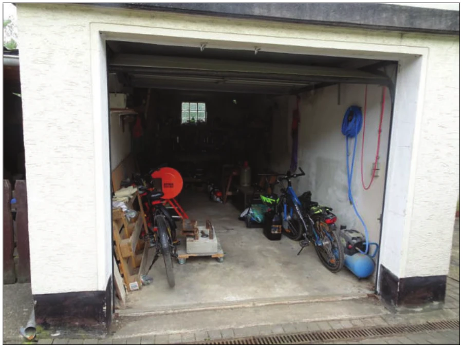 Einfamilienhaus, Garage, Schuppen in Sontra — Bild 2