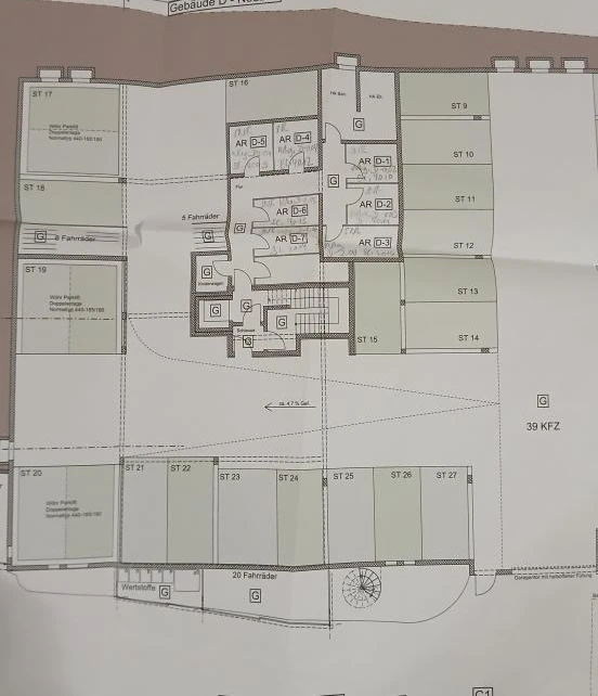 Eigentumswohnung (3 bis 4 Zimmer), Kfz-Stellplatz (Tiefgarage) in Nürnberg — Bild 3