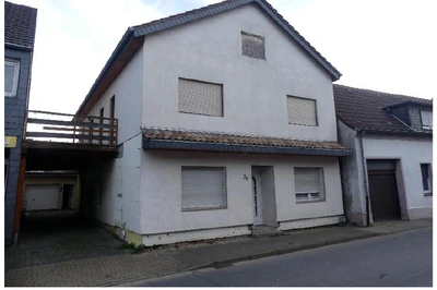 Garage, Einfamilienhaus in Kamp-Lintfort