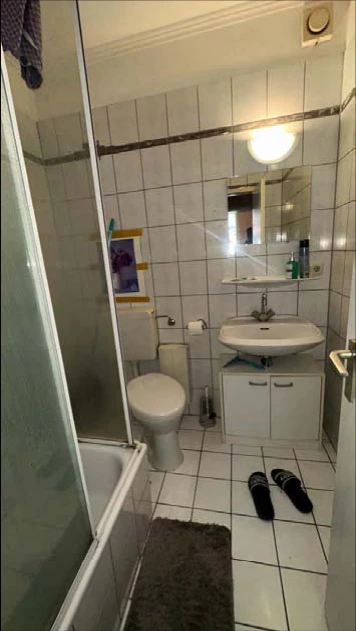 Eigentumswohnung (3 bis 4 Zimmer) in Alpen — Bild 2