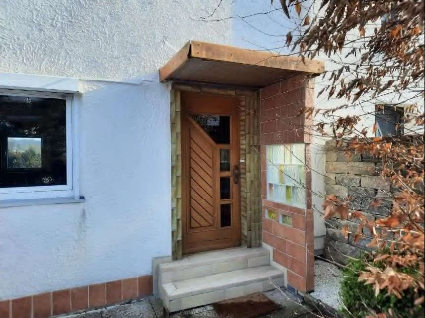 Einfamilienhaus, mit Doppelgarage in Waldkapel — Bild 2
