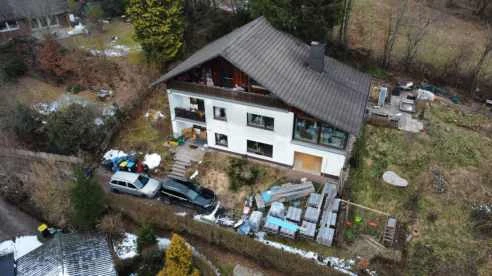 Einfamilienhaus, Garage, und Wintergarten in Hessisch-Lichtenau