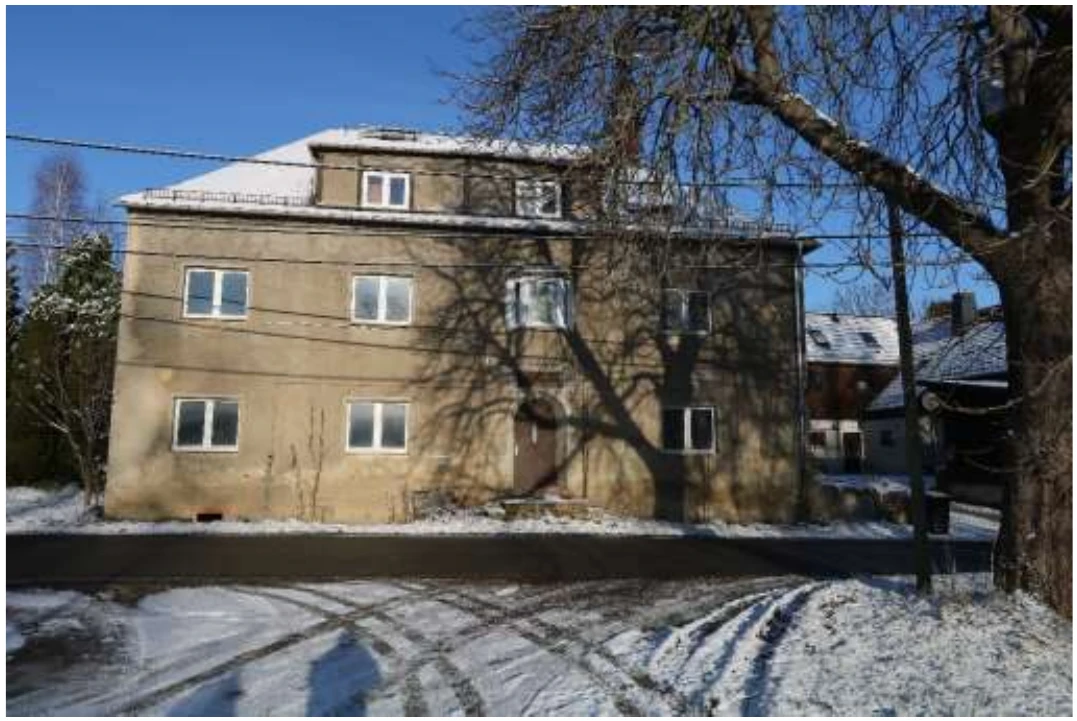 Mehrfamilienhaus in Limbach-Oberfrohna — Bild 2