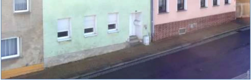 Mehrfamilienhaus in Meerane — Bild 2