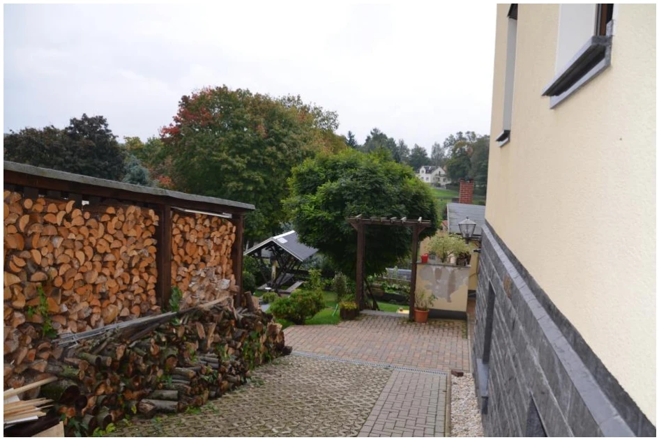 Zweifamilienhaus in Treuen — Bild 3