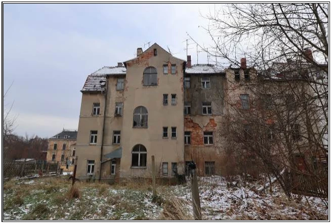Mehrfamilienhaus in Zittau — Bild 2
