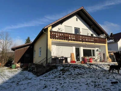 Zweifamilienhaus in Wenzenbach