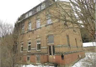 Mehrfamilienhaus in Adorf