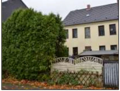 Mehrfamilienhaus, Kfz-Stellplatz in Gelsenkirchen