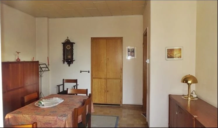 Doppelgarage, Doppelhaushälfte als Zweifamilienhaus genutzt in Gelsenkirchen — Bild 2
