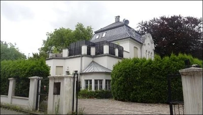 Zweifamilienhaus, freistehend, Gartenland in Gelsenkirchen