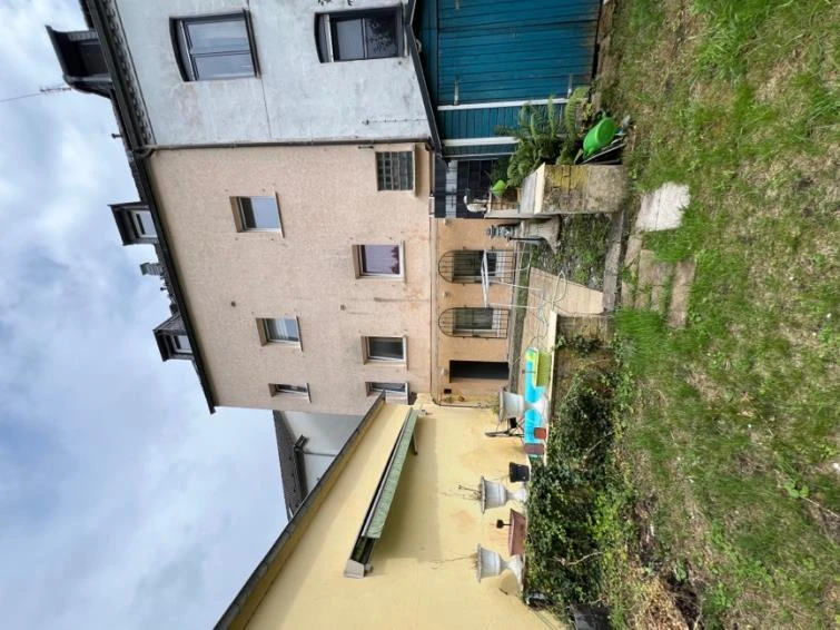 Reihenhaus - Endhaus, Ein- bis Zweifamilienhaus in Solingen