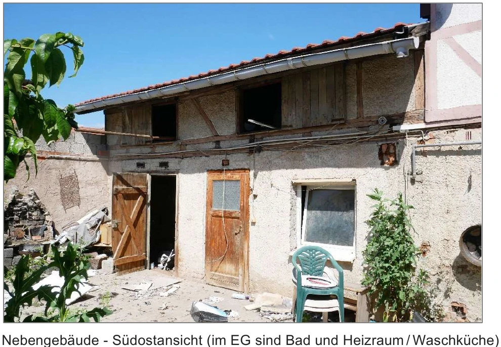 Einfamilienhaus, mehrere Nebengebäude in Schönstedt — Bild 2