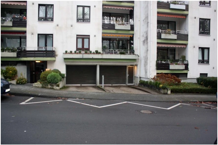 Kfz-Stellplatz (Tiefgarage) in Solingen — Bild 3