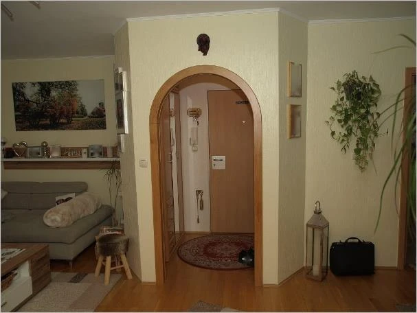Garage, Eigentumswohnung (3 bis 4 Zimmer) in Nürnberg — Bild 2