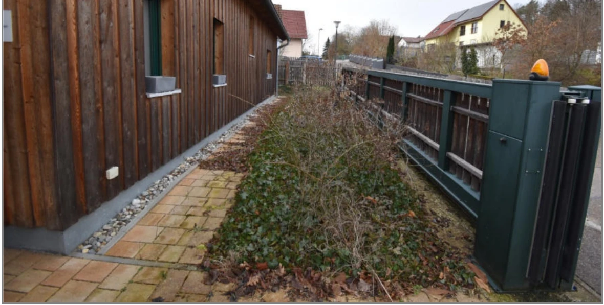Einfamilienhaus, Garage in Feucht-Moosbach — Bild 2