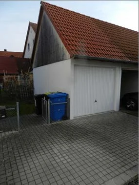 Doppelhaushälfte, Garage in Nürnberg — Bild 3
