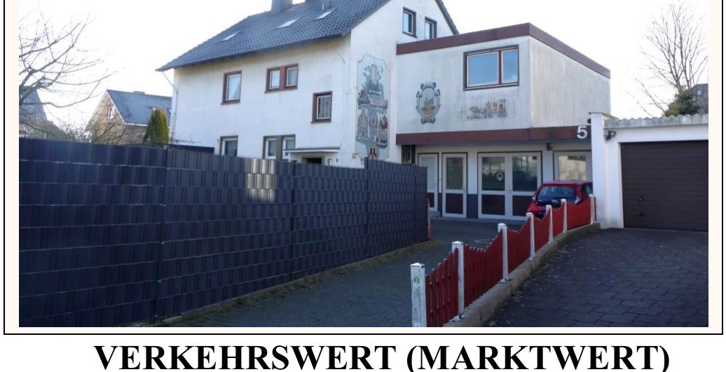 Dreifamilienhaus mit Anbau in Bielefeld — Bild 2