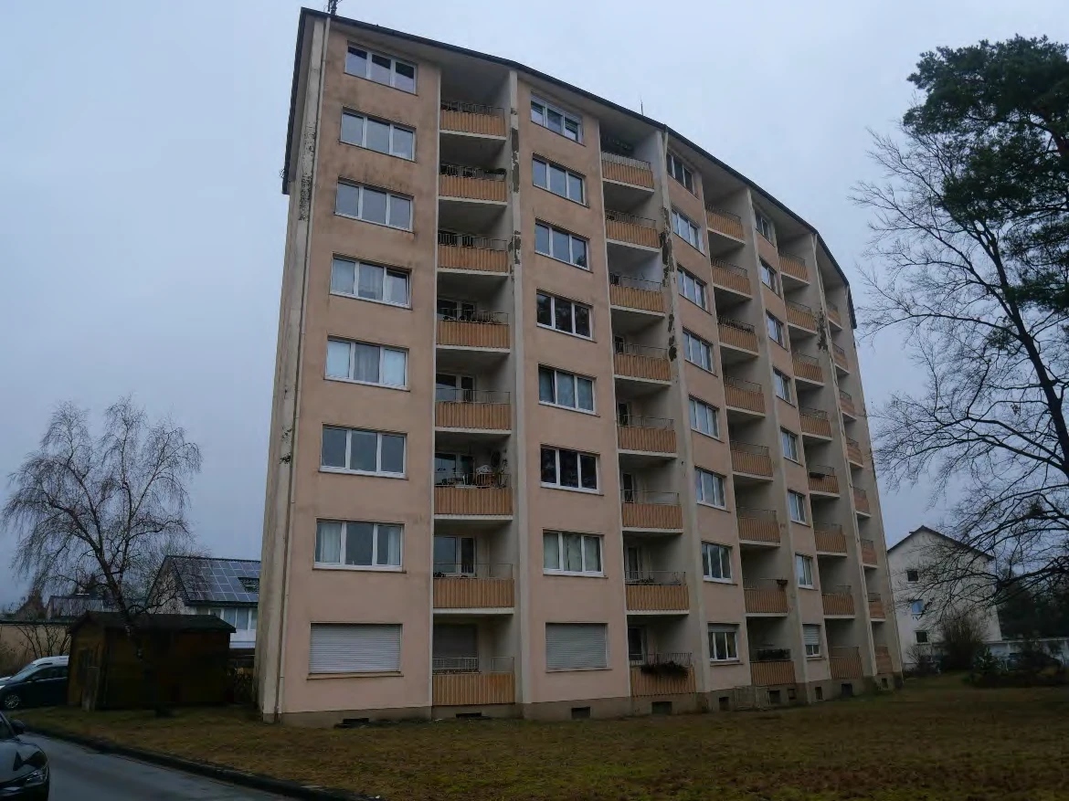 Garage, Eigentumswohnung (1 bis 2 Zimmer) in Bielefeld — Bild 2