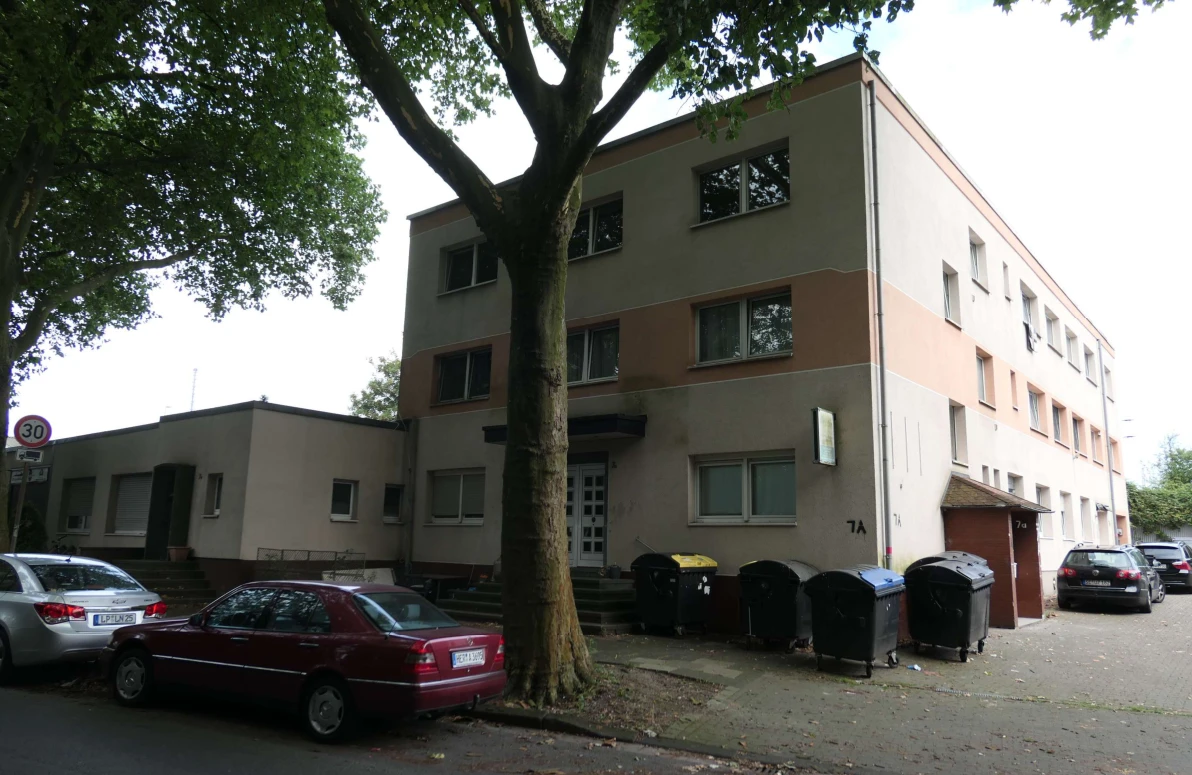 Mehrfamilienhaus, Kfz-Stellplatz, Gewerbeeinheit (z.B. Laden, Büro), Garage in Herne — Bild 3