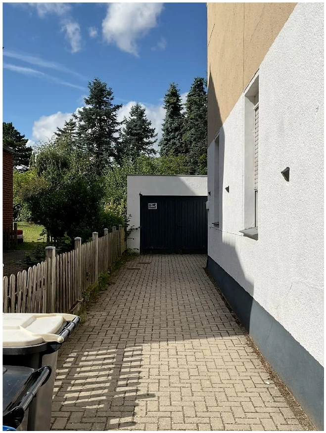 unbebautes Grundstück, Garage, Mehrfamilienhaus in Linnich — Bild 3