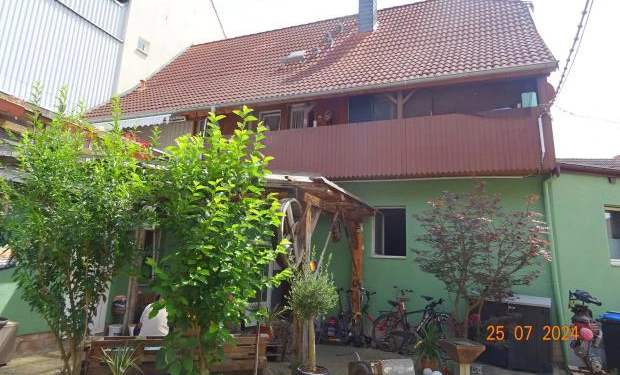 Mehrfamilienhaus, Garage, unbebautes Grundstück, Sonstiges in Sangerhausen