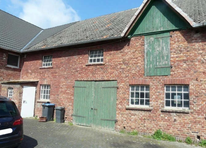 Zweifamilienhaus, land- und forstwirtschaftlich genutztes Grundstück, Gewerbeeinheit (z.B. Laden, Büro) in Soest — Bild 2