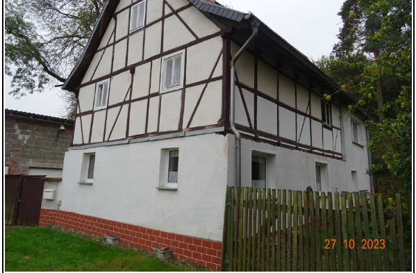 Einfamilienhaus, Garage in Berga — Bild 2