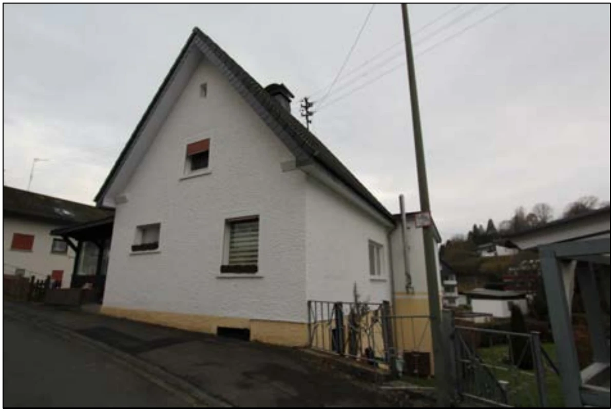 Garage, Eigentumswohnung (3 bis 4 Zimmer) in Lennestadt — Bild 3