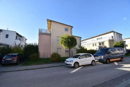 Eigentumswohnung (3 bis 4 Zimmer), Kfz-Stellplatz (Tiefgarage): in Neumarkt — Bild 3