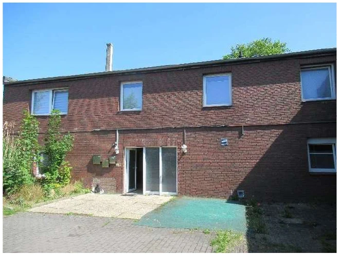 Mehrfamilienhaus in Schortens — Bild 2