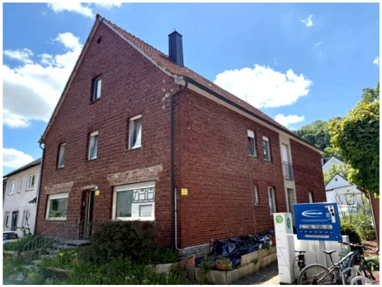 Sonstiges, Mehrfamilienhaus, Einfamilienhaus, diverse land- und forstwirtschaftlich genutzte Grundstücke in Marsberg — Bild 3