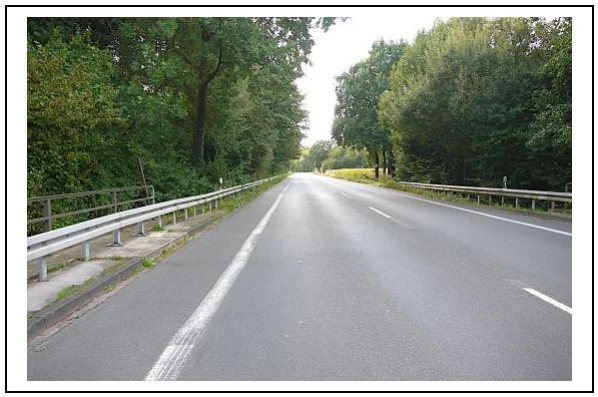 Zweifamilienhaus in Halle — Bild 2