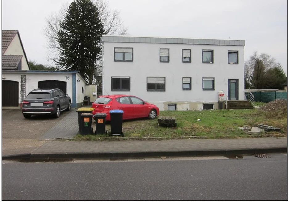 Zweifamilienhaus, Garage in Remscheid — Bild 2